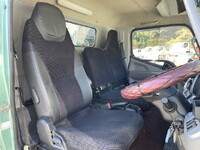 三菱ふそうキャンタークレーン4段小型（2t・3t）[写真34]