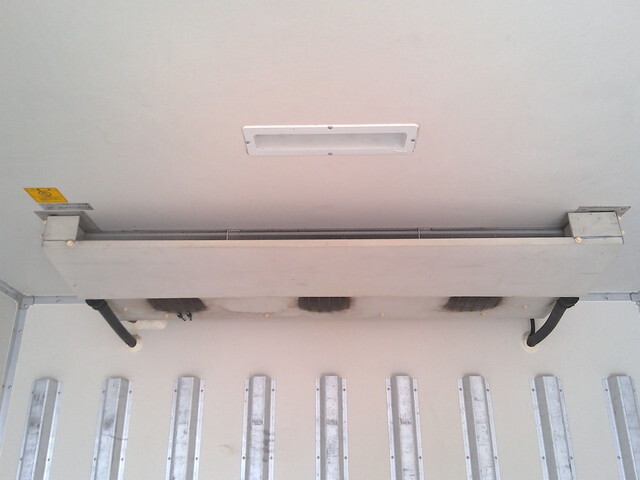 日野レンジャー冷凍車（冷蔵車）中型（4t）[写真12]