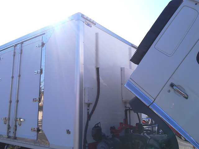 日野レンジャー冷凍車（冷蔵車）中型（4t）[写真21]