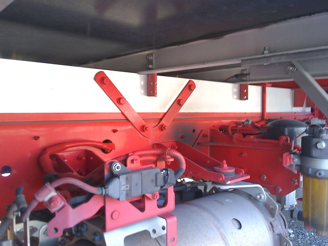 日野レンジャー冷凍車（冷蔵車）中型（4t）[写真30]