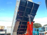 UDトラックスコンドル深ダンプ（土砂禁ダンプ）増トン（6t・8t）[写真18]