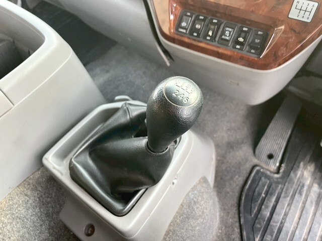 UDトラックスコンドル深ダンプ（土砂禁ダンプ）増トン（6t・8t）[写真34]