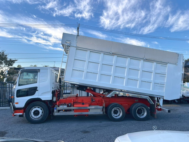 UDトラックスコンドル深ダンプ（土砂禁ダンプ）増トン（6t・8t）[写真04]