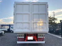 UDトラックスコンドル深ダンプ（土砂禁ダンプ）増トン（6t・8t）[写真07]