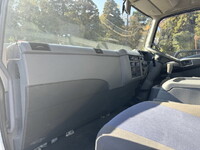 三菱ふそうファイターアルミウイング中型（4t）[写真17]