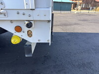 三菱ふそうファイターアルミウイング中型（4t）[写真41]