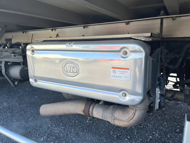 UDトラックスコンドル冷凍車（冷蔵車）小型（2t・3t）[写真10]