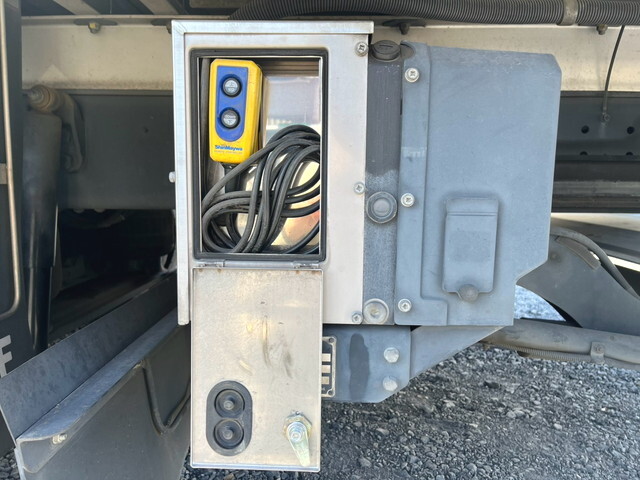 UDトラックスコンドル冷凍車（冷蔵車）小型（2t・3t）[写真15]