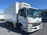 UDトラックスコンドル冷凍車（冷蔵車）小型（2t・3t）[写真01]