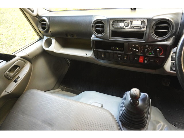 トヨタダイナダンプ小型（2t・3t）[写真36]