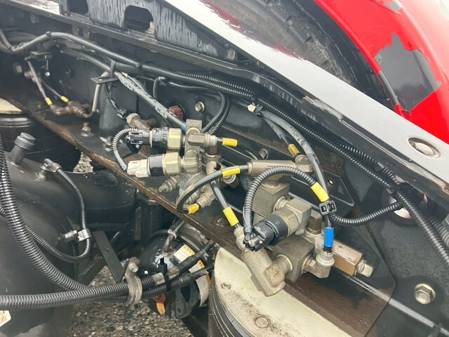 いすゞギガトレーラーヘッド（トラクターヘッド）大型（10t）[写真19]