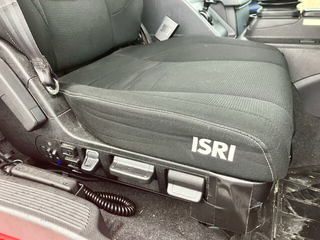 いすゞギガトレーラーヘッド（トラクターヘッド）大型（10t）[写真28]