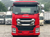 いすゞギガトレーラーヘッド（トラクターヘッド）大型（10t）[写真04]