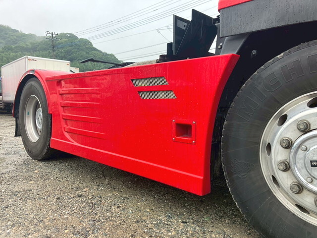 いすゞギガトレーラーヘッド（トラクターヘッド）大型（10t）[写真07]