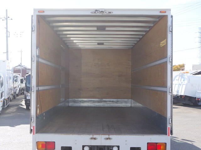 日野レンジャーアルミバン中型（4t）[写真05]