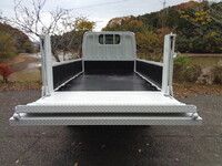 日産アトラス平ボディ小型（2t・3t）[写真12]