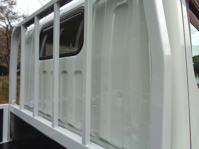 日産アトラス平ボディ小型（2t・3t）[写真21]