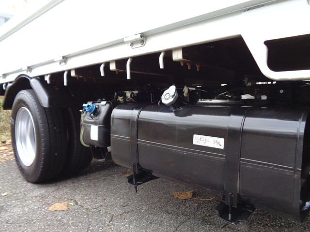 日産アトラス平ボディ小型（2t・3t）[写真25]