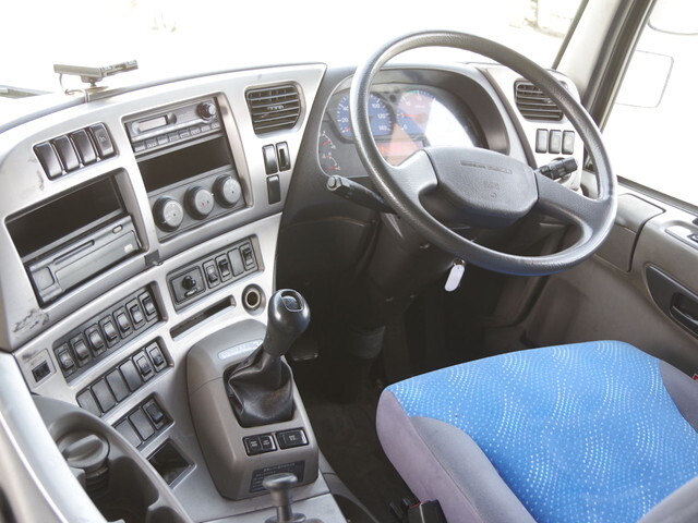 UDトラックスその他の車種セルフローダー大型（10t）[写真32]