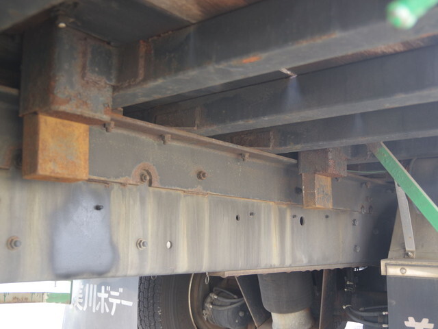 UDトラックスその他の車種セルフローダー大型（10t）[写真06]