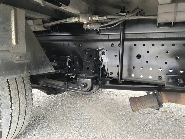 いすゞエルフアルミウイング小型（2t・3t）[写真16]