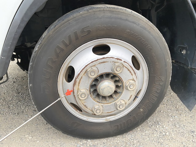 いすゞエルフアルミウイング小型（2t・3t）[写真32]