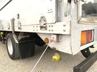 いすゞエルフアルミウイング小型（2t・3t）[写真34]