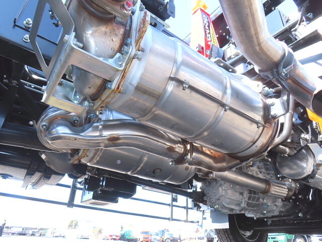 日野レンジャーコンテナ専用車増トン（6t・8t）[写真10]