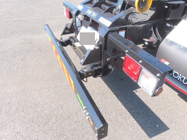 日野レンジャーコンテナ専用車増トン（6t・8t）[写真26]