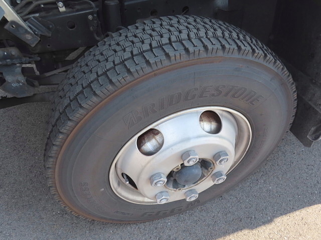 日野レンジャーアルミウイング中型（4t）[写真14]