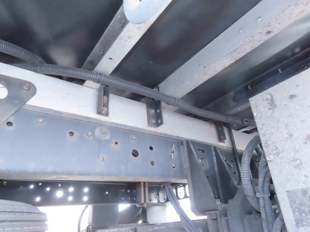 日野レンジャーアルミウイング中型（4t）[写真27]