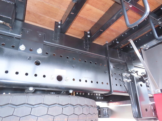 日野プロフィアアルミブロック大型（10t）[写真09]