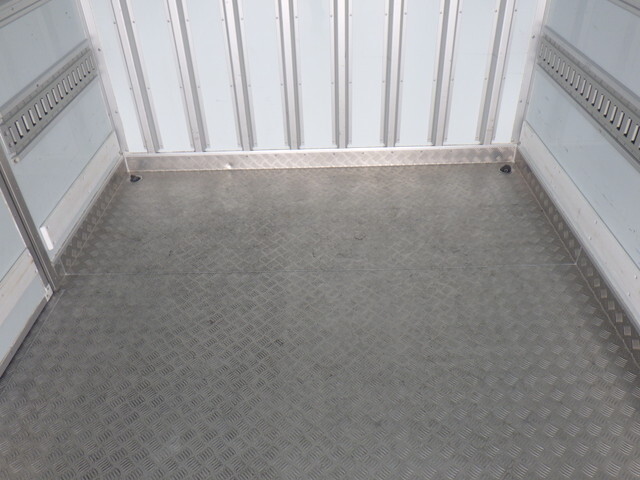 日野デュトロ冷凍車（冷蔵車）小型（2t・3t）[写真16]