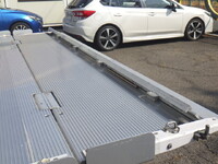 日野デュトロ冷凍車（冷蔵車）小型（2t・3t）[写真23]