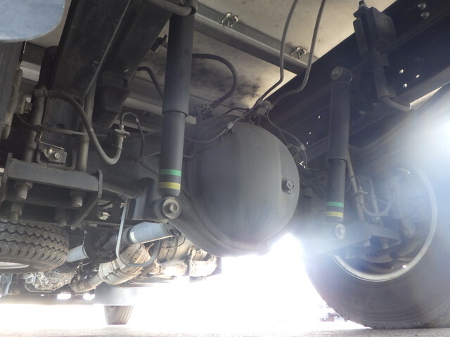 日野デュトロ冷凍車（冷蔵車）小型（2t・3t）[写真09]