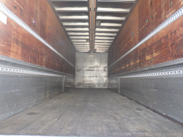 UDトラックスその他の車種アルミウイング大型（10t）[写真03]