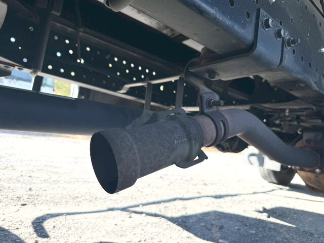 いすゞエルフアルミバン小型（2t・3t）[写真16]