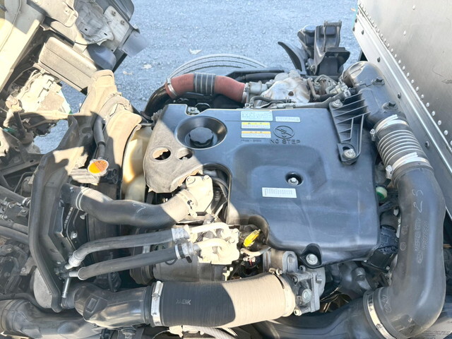 いすゞエルフアルミバン小型（2t・3t）[写真24]