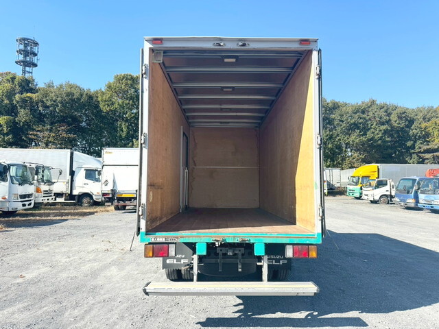 いすゞエルフアルミバン小型（2t・3t）[写真27]