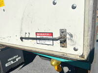 いすゞエルフアルミバン小型（2t・3t）[写真34]