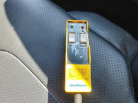 いすゞエルフコンテナ専用車小型（2t・3t）[写真29]