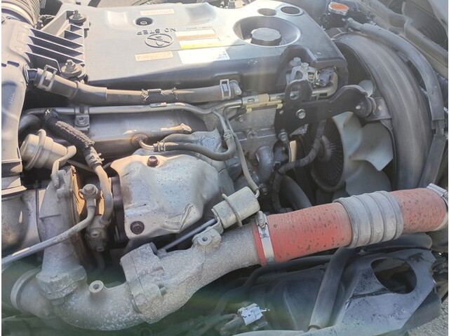 いすゞエルフクレーン4段小型（2t・3t）[写真15]