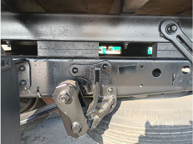 いすゞエルフクレーン4段小型（2t・3t）[写真17]