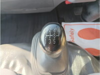 いすゞエルフクレーン4段小型（2t・3t）[写真25]