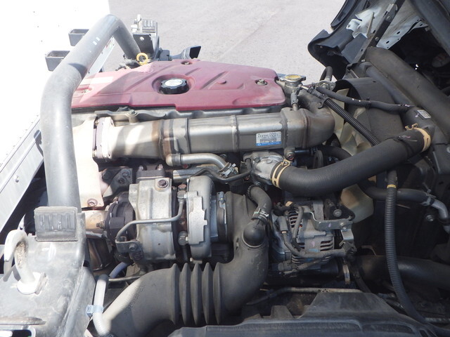 日野デュトロパネルバン小型（2t・3t）[写真16]