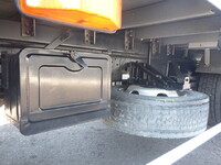 日野デュトロパネルバン小型（2t・3t）[写真18]