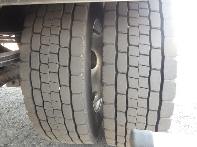 日野デュトロパネルバン小型（2t・3t）[写真18]