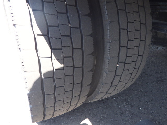 日野デュトロパネルバン小型（2t・3t）[写真21]