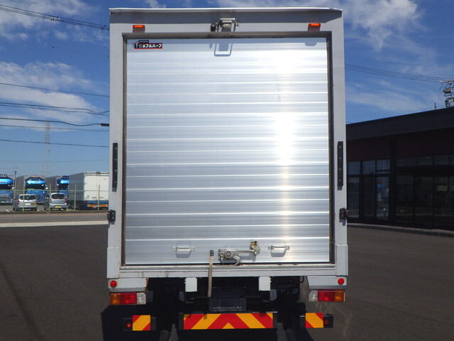 日野デュトロパネルバン小型（2t・3t）[写真09]