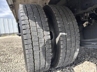 いすゞエルフ冷凍車（冷蔵車）小型（2t・3t）[写真20]